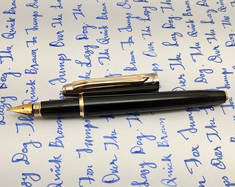 V’Sign Stride Black Fountain Pen (with Vintage Semi-Flex Nib from Navy Pen Co. Japan)