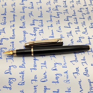 V’Sign Stride Black Fountain Pen (with Vintage Semi-Flex Nib from Navy Pen Co. Japan)