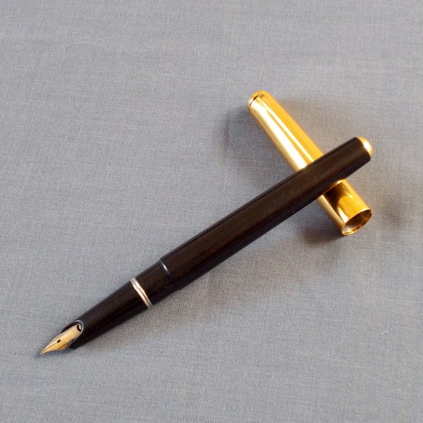 Vintage Pilot Super 70 Fountain Pen (NOS) - Made in India - Black Colour