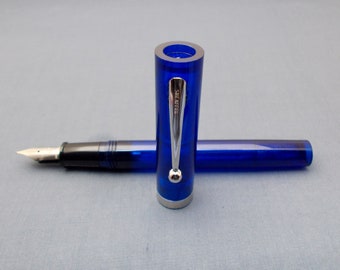 Vintage Sheaffer NO NONSENSE Fountain Pen - Made in USA - Translucent Blue