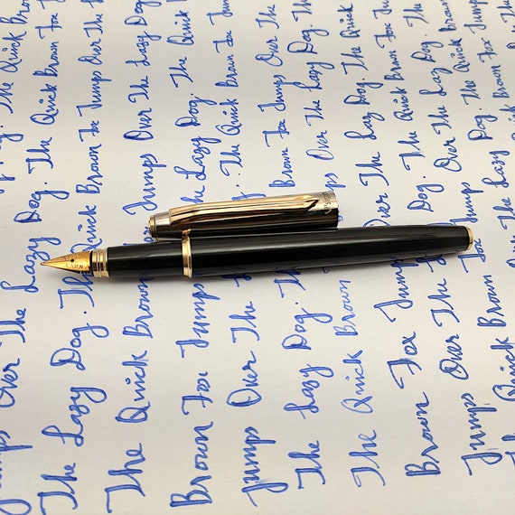 Vsign Stride Black Fountain Pen with Vintage Semi flex Nib From