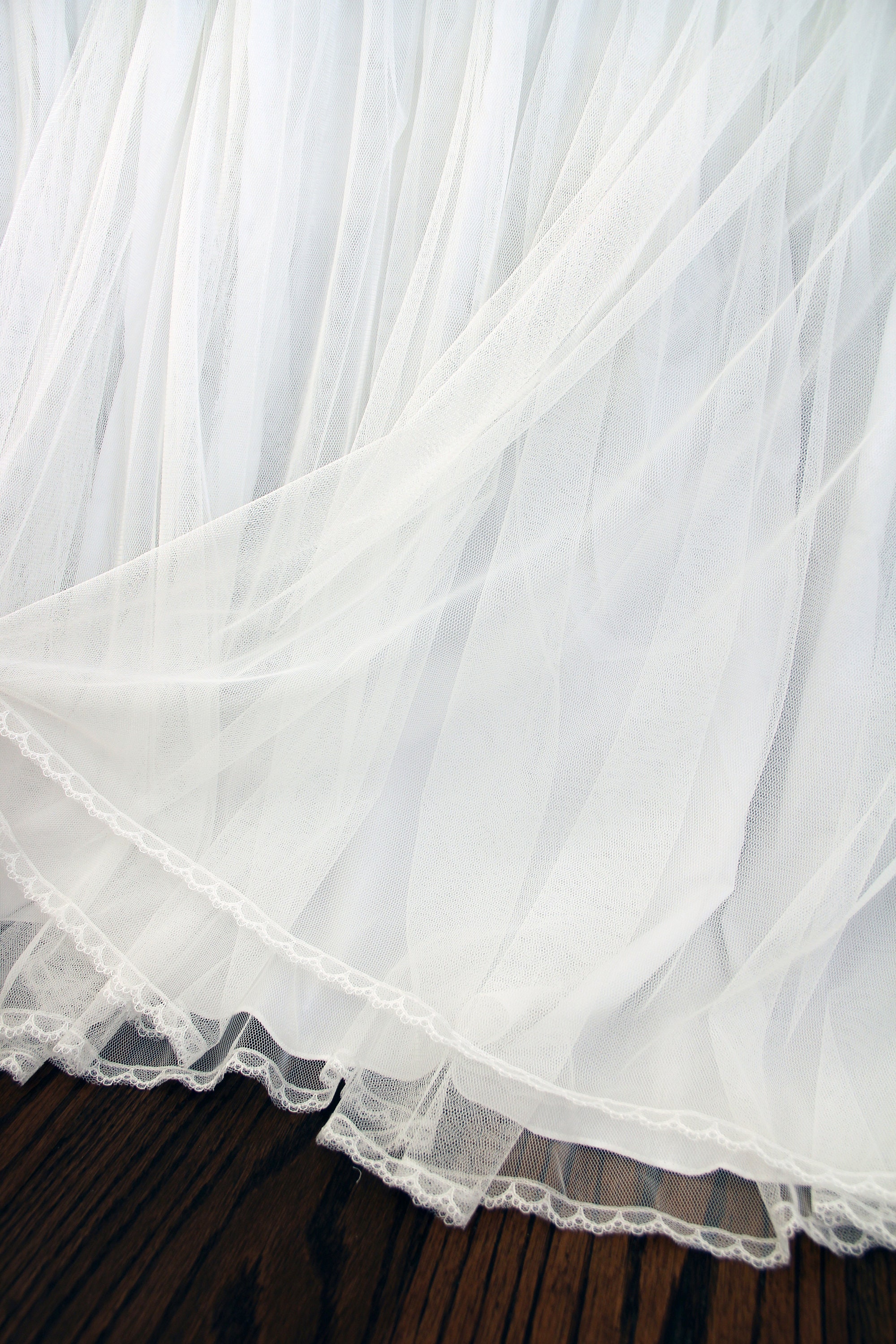 Luxury Sheer Bed Skirt Split Corners Dust Ruffle Etsy Canada