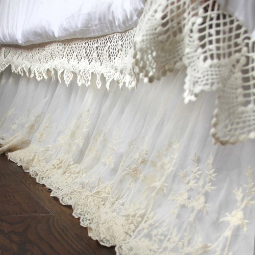 Ivory Luxury Scalloped Lace Ruffle Embroidery Bridal Shabby Etsy