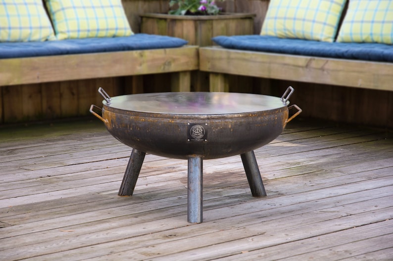 30 Handcrafted Snuffer Lid Image 0