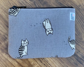 Cat Lover Gift Handmade Quirky Cats Fabric Zipper Mini Pouch Banana Cat Coin Purse Phone Passport Case Card Holder Zippered Wallet