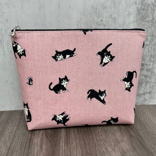 Tuxedo Cats Cosmetic Case, Black & White Japanese Cat Fabric Handmade Zipper Pouch, Makeup Bag, Toiletries Travel Clutch, Cat Lover Gift