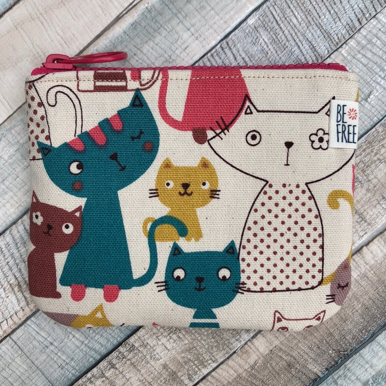 Gift Card Holder Zipper Makeup Earbuds Case Change Bag Handmade Fabric Zippered Wallet Cat Lover Coin Purse with Quirky Cats and Kittens