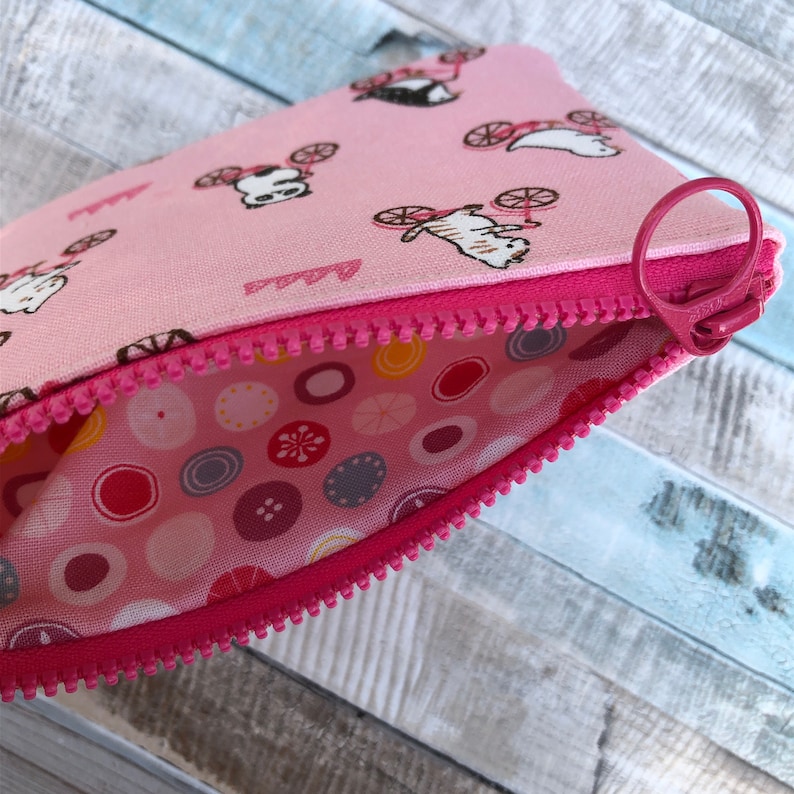 Zipper Earbuds Case Bag Coin Purse with Animals on Bikes Mini Pouch Bird Bear Cat Hedgehog Bunny Card Holder Zippered Change Wallet