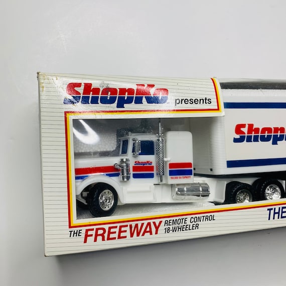 Remote control 18 wheeler 2025