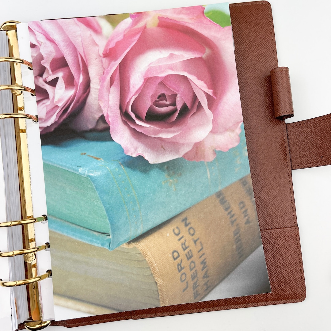 Roses and Books Planner Dashboard: Ring, TN, A5, A6 - Etsy