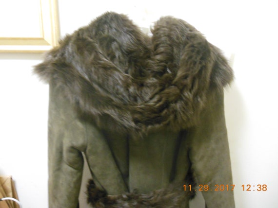 Very luxurious olive color Shearling   3/4 jacket… - image 2