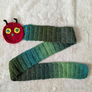 crochet very hungry caterpillar scarf