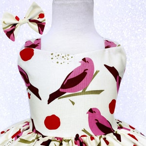 Sans manches Rose Jaune Oiseau Motif Longueur Genou Robe Toddler Infant Pageant Récital Photoshoot Prop Birthday Party Pâques Printemps Eté