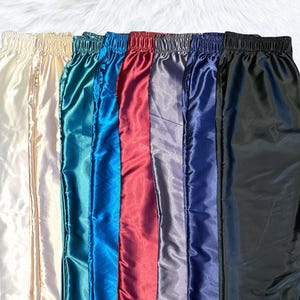 Pantalones de pijama de satén: pijamas unisex suaves con bolsillos