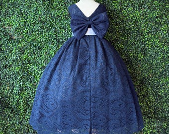 Vestido rústico vintage azul marino de encaje francés para niñas pequeñas, largo hasta los tobillos, con espalda en V y sin mangas