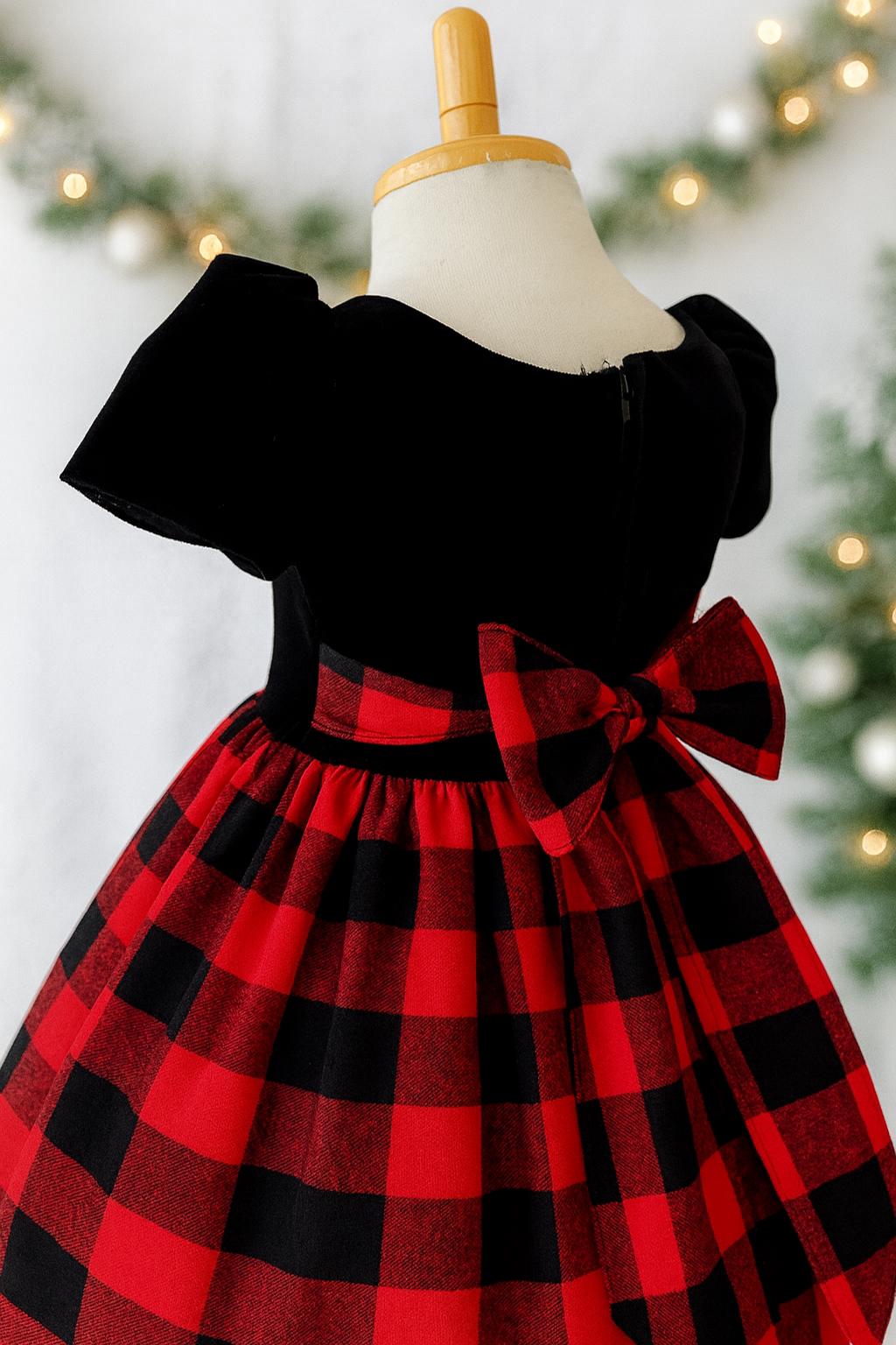 black and red holiday dress Christmas Plaid Toddler Junior Knee Length EMERY ROSE Plus Size Specialty: Guest Color:Black Cherry Multi Details Holiday dress with