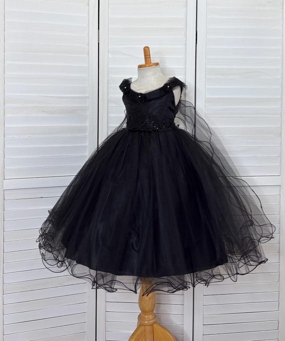 black tulle dress amazon Flower Girl Dress: Ankle Length Winged Pageant Size:EU 44 Best Bras for Backless shirt Teuta matoshi The bustier is semi