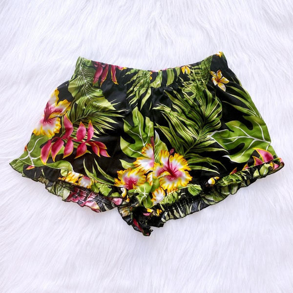 Black Textured Ruffle Split Top and Drawstring Shorts main image 1