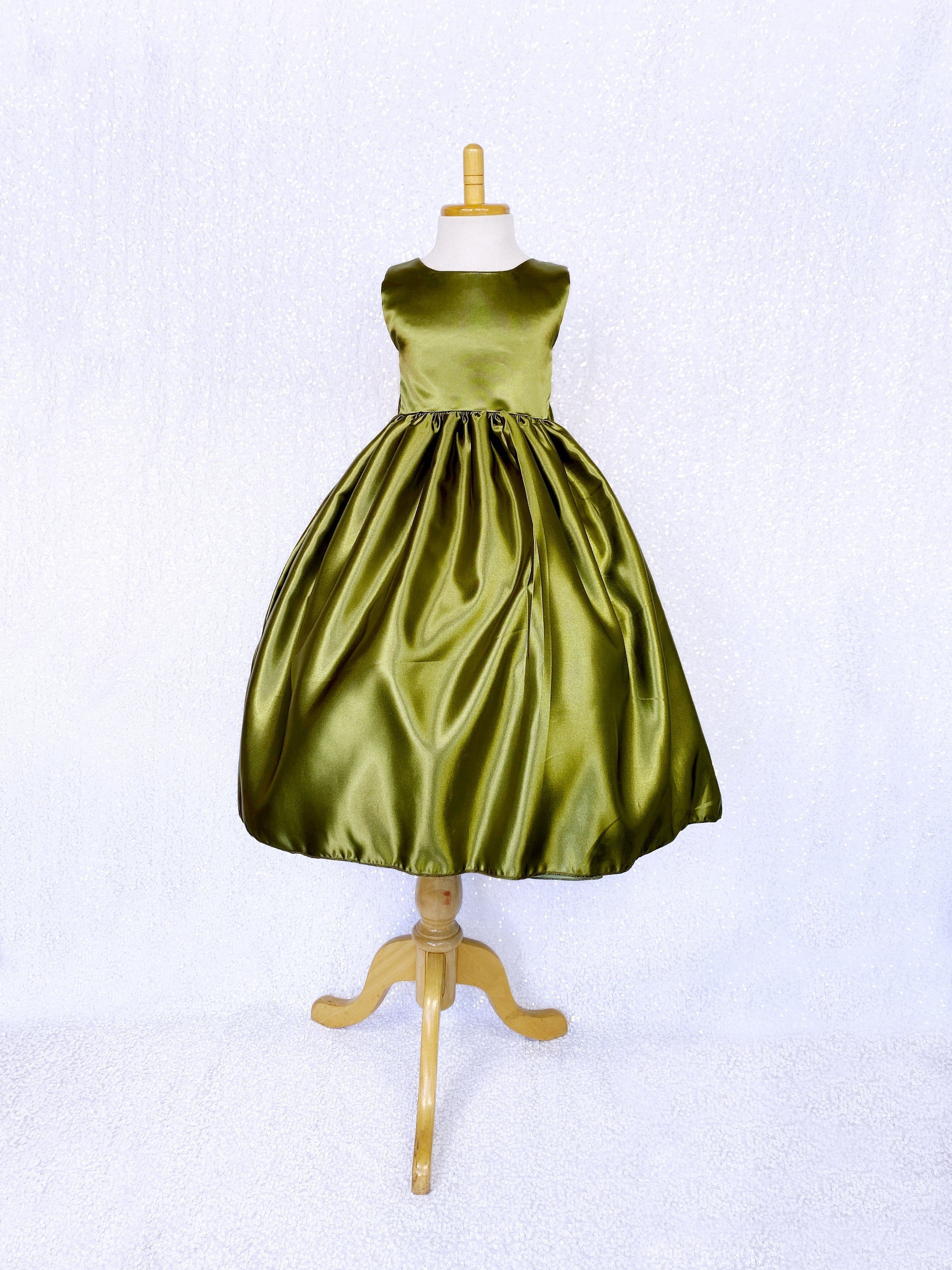 Rustic Formal Olive Green Sleeveless 