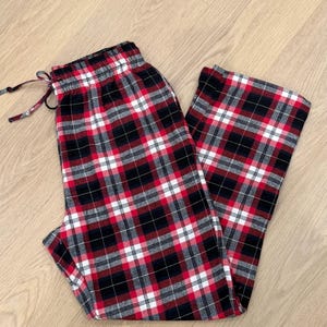 Christmas Matching Plaid Flannel Pajama Pants: Unisex Cotton PJ Bottoms with Pockets BNRW Plaid