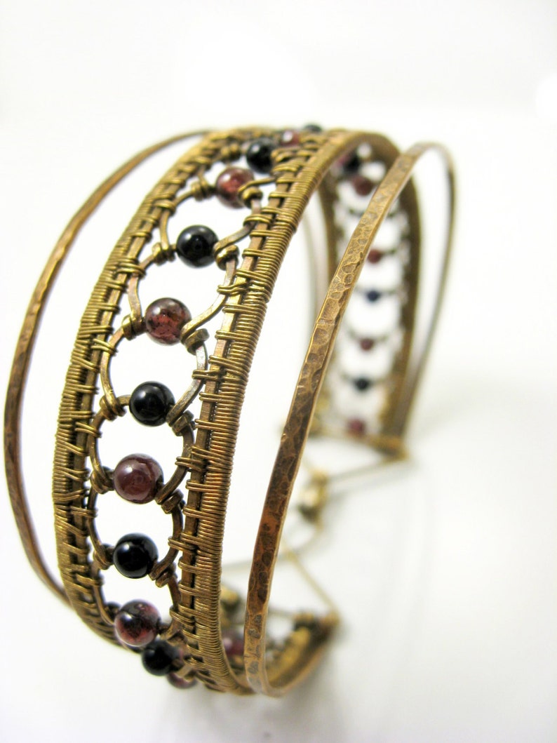 size small antiqued onyx brass bracelet interlok cuff garnet 6.