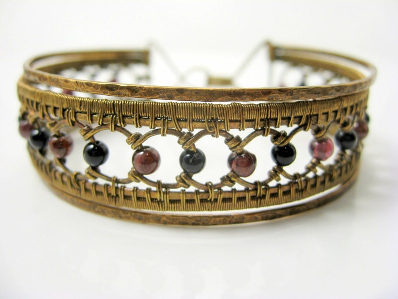 size small antiqued onyx brass bracelet interlok cuff garnet 6.