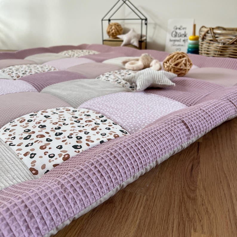 Nähpaket * Patchworkdecke * DIY * Krabbeldecke Blümchen Beige Creme image 3