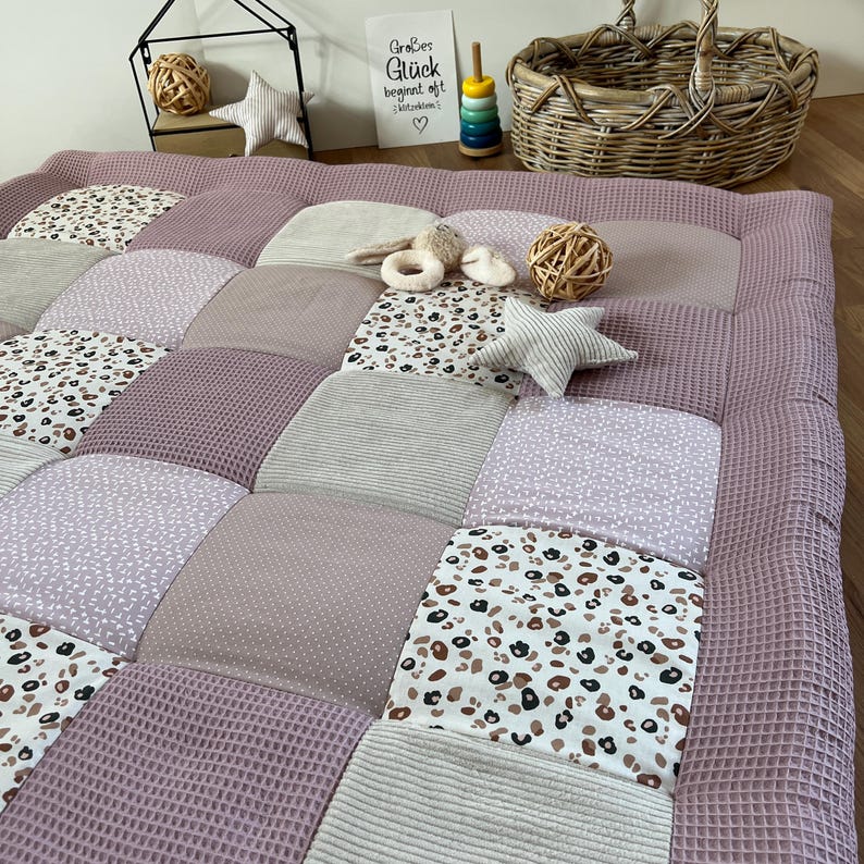 Nähpaket * Patchworkdecke * DIY * Krabbeldecke Blümchen Beige Creme image 4