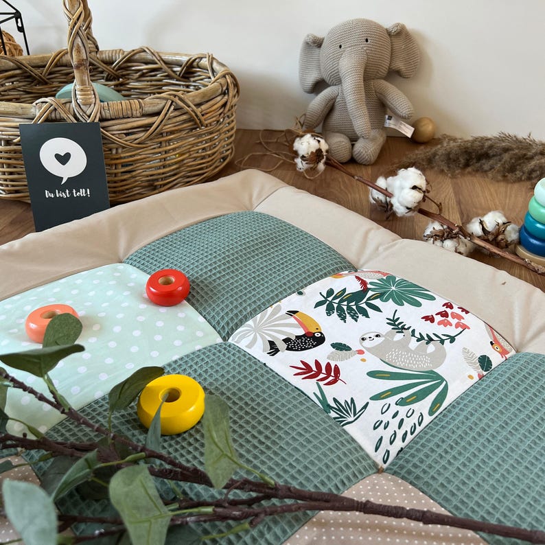 Nähpaket * Patchworkdecke * DIY * Waffelpiqué * Krabbeldecke * Patchwork Stoffe *Babydecke * image 2