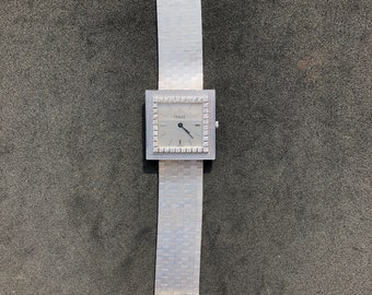 Elgin  10k Solid White Gold 8 Diamond 白金 Elgin 10k Solid White Gold 8 Diamond 白金