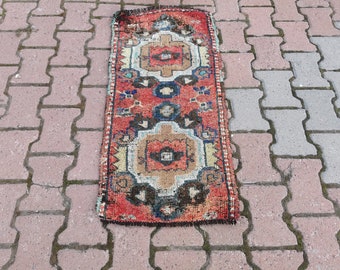 Oushak Rug 1.3x3ft Turkish Rug Vintage Rug Boho Rug Mute Redish Orange Small Oushak Rug Anatolian Handknotted Handwoven Runner Rug Doormat