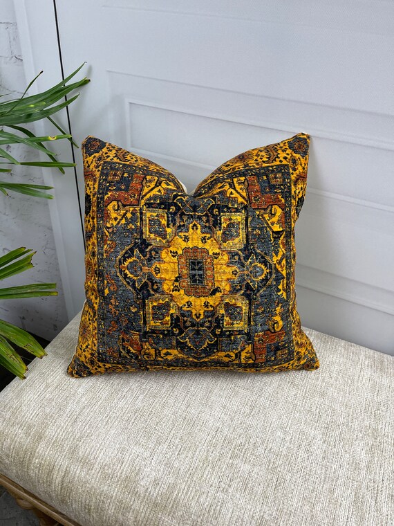 Pillow Cover, Decorative Pillow, Turkish Rug Pillow, Couch Pillow, Throw Pillow, Sofa Pillow, Lumbar Pillow, 16x16" Kilim Pillow