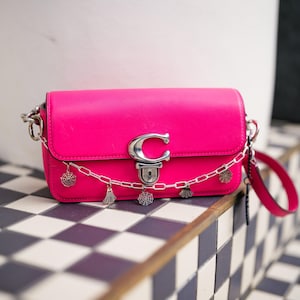 Spooky Bag Chain