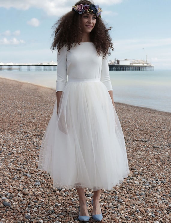 wedding dress lace sleeves tulle skirt