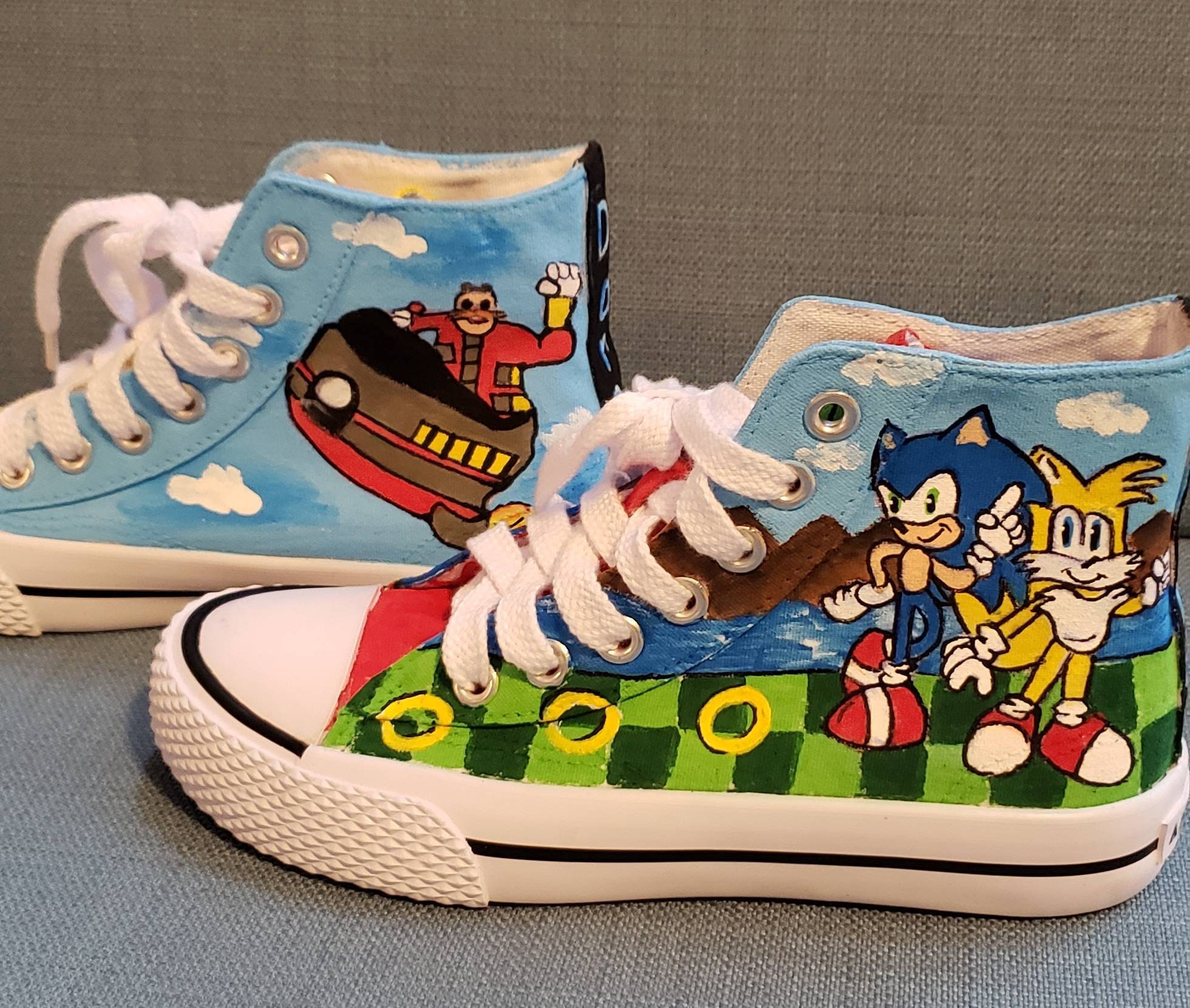 SparkleMe Shoes - Custom sonic and shadow hedgehog, t-shirt and shoe combo,  for birthday twin boys! SO COOL!☺️ Order YOURS today!󾮗🏽 All items are  made to order! Inbox for details! 󾔗󾔗󾔗