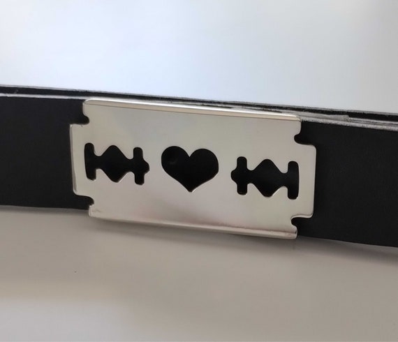 Heartagram belt buckle 2025