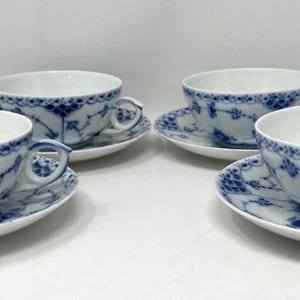 Royal Copenhagen 1/525 Blue Fluted Half Lace Teacups & Saucers 4 Sets Excellent