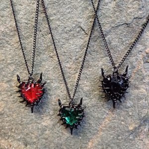 Spikey Heart Gothic Black Necklace | Barbed Heart Pendant | Dark Aesthetic | Punk Emo Jewellery | Edgy Jewelry | Red, Green, Black Heart