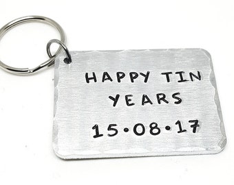 HAPPY TIN YEARS Personalised 10 year Anniversary Gift | 10th Anniversary | Personalised Custom Gift | Keyring | Ten Aluminium | Husband Wife