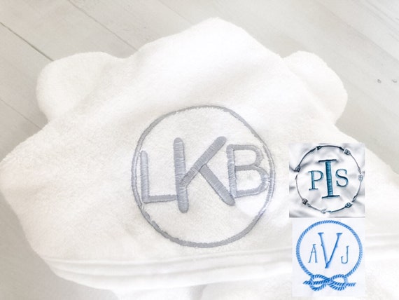 Custom Elephant hooded towel.Personalized baby towel.Custom embroidery Name or Initials