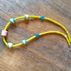 Handmade beaded choker necklace / Yellow, Pink, Turquoise / 90s / Raver / Skater Y2K