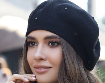 Elegant Wool Beret With Pearl & Rhinestone Embellishment  display picture 2