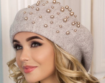 Alpaca Knit Beret: Beige Slouchy Beanie with Pearls