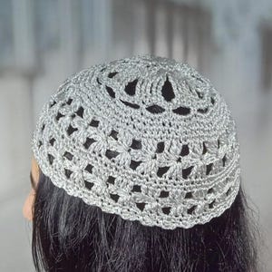 Womens kippot brilliant with flowers Lace yarmulke Ladies kippah Jew aesthetics High Holidays Special Celebrations Gift for Jew women
