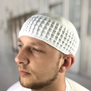 Kufi Large mens beanies Umrah gift Islamic prayer kufi Crochet beanie men Muslim accessories Birthday Ramadan Namaz gift White