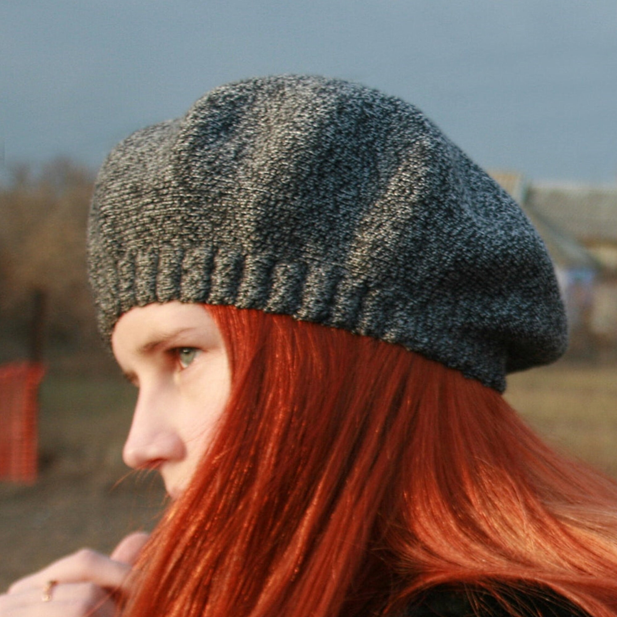 Alpaca Wool Knit Beret: Classic French Style, Pastel Pink  display picture 3