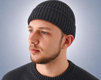 Berretto da pescatore in maglia da uomo / Cappello da marinaio in lana scura / Berretto invernale da uomo / Berretto corto urbano / Regalo di Natale accogliente