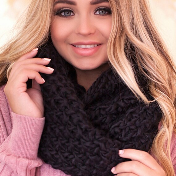 Wool Neck Warmer Wrap Black Alpaca Bulky Snood Scarf Womens Chunky