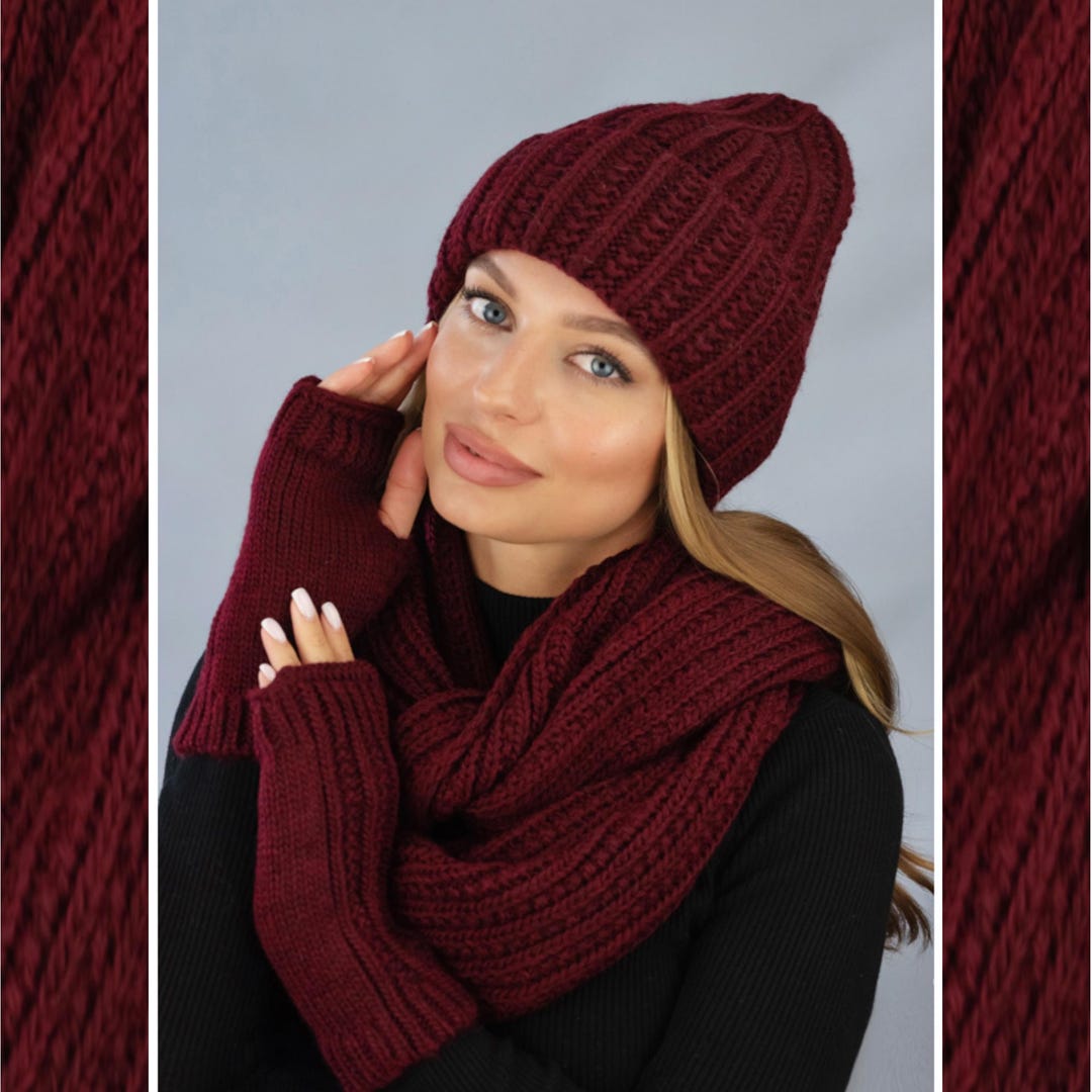 Set di cappello e sciarpa in lana di alpaca: berretto in maglia