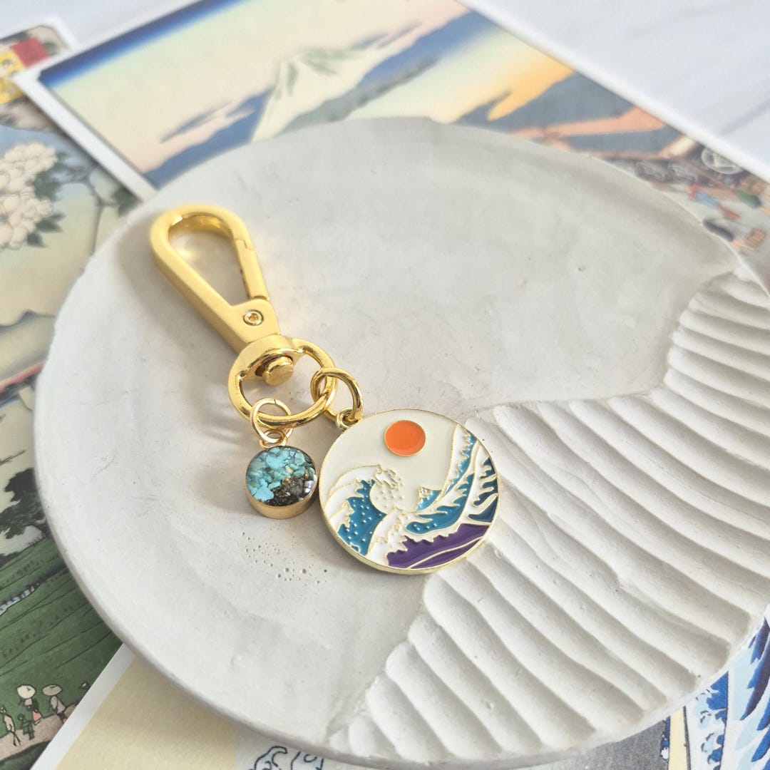 Veedol Beach, Misawa Sand Key Chain - Japan Wave and Sun Key Chain - Etsy
